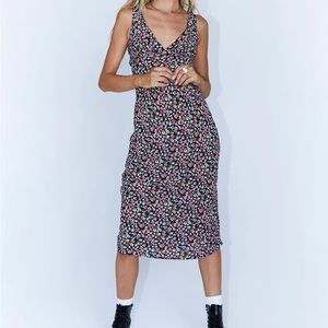 Princess Polly Delta Midi Dress Black Floral Size 4